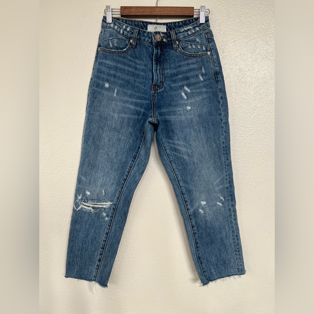 One Teaspoon Distressed Cropped Jeans size 25